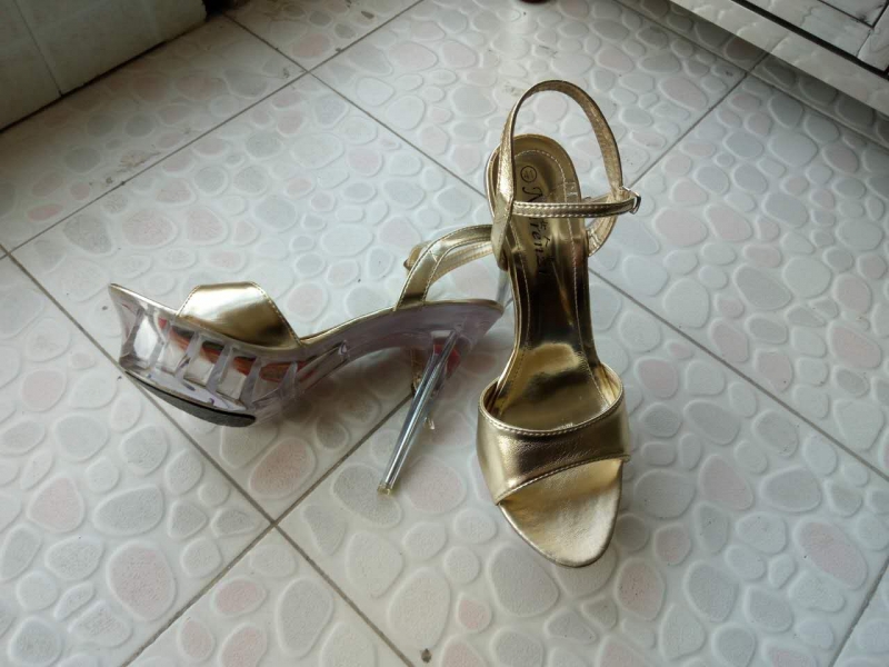 �����ˮ̨�߸���Ь 41��